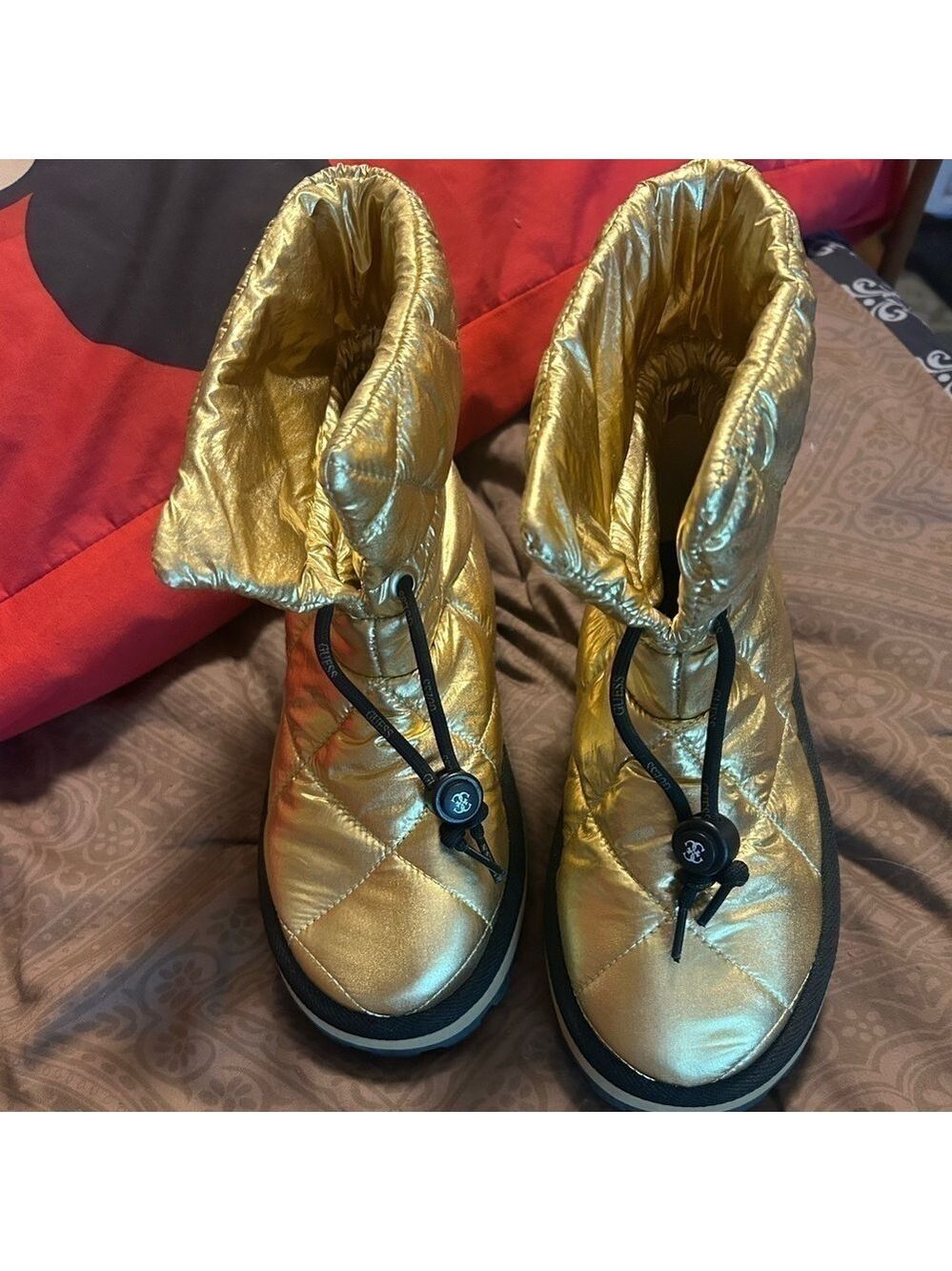 Guess leian2 gold quilted boots
